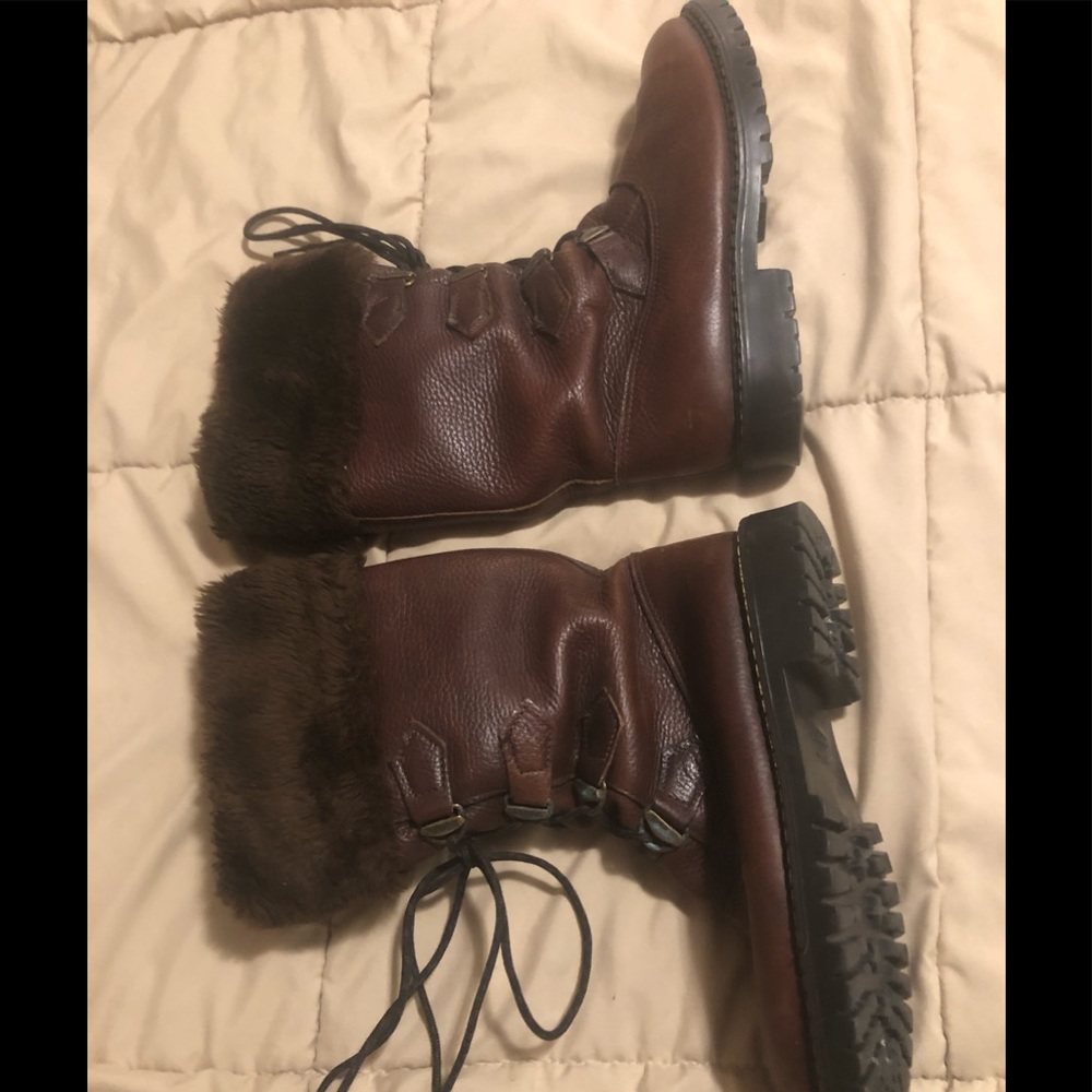 Sorel vintage winter leather boots
